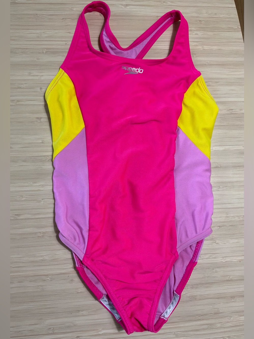 Speedo Girls Hot Pink One-Piece Swimsuit Medium